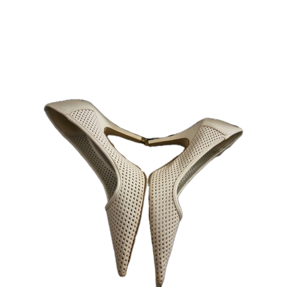 Delicious Minchi Cream‎ Perforated Pointed Toe Stiletto Pumps Size 6 - Picture 6 of 9